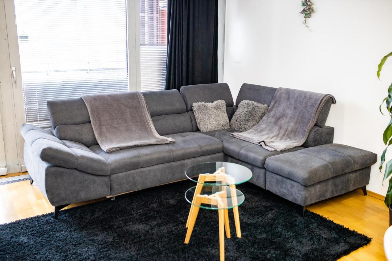Hermes Apartment & 2 Free Garage Secured Parkings Ljubljana Exteriör bild